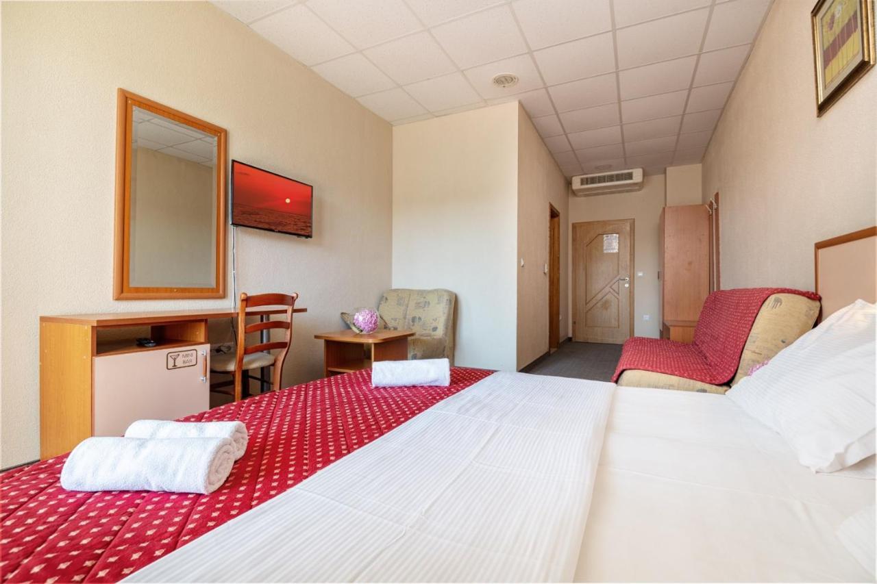 Hotel Luna Neum Luaran gambar
